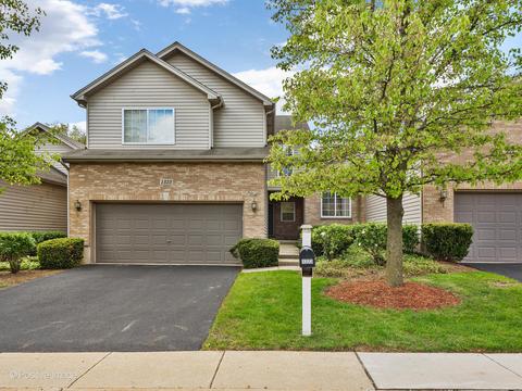 1323 Dancing Bear Ln, Elgin, IL 60120 photo 1