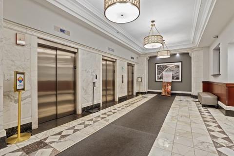 40 E 9th St #807, Chicago, IL 60605 photo 17