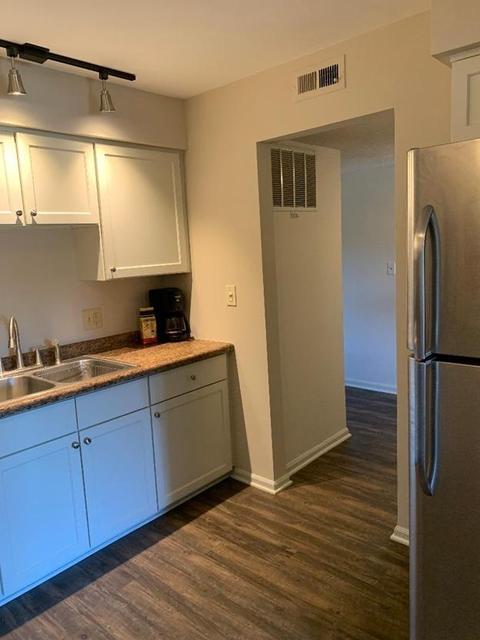5000 Carriageway Dr #203, Rolling Meadows, IL 60008 photo 5