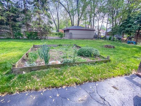 7526 Arlene Ave, Willowbrook, IL 60527 photo 33