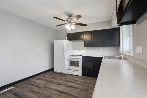 1709 Burnetta St, Champaign, IL 61821 photo 16