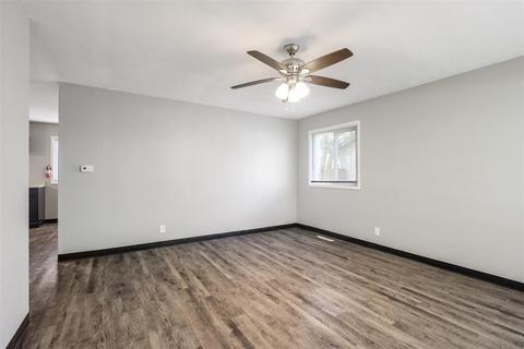 1709 Burnetta St, Champaign, IL 61821 photo 6