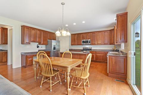 561 Tuscany Dr, Algonquin, IL 60102 photo 7