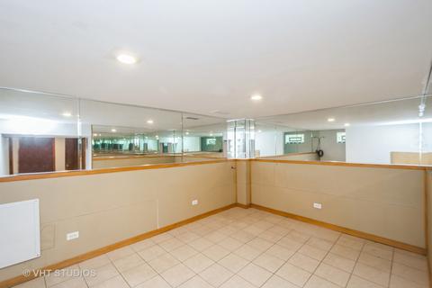 8615 S Champlain Ave, Chicago, IL 60619 photo 12