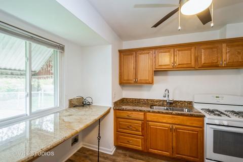 8615 S Champlain Ave, Chicago, IL 60619 photo 6