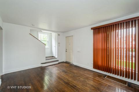 8615 S Champlain Ave, Chicago, IL 60619 photo 2