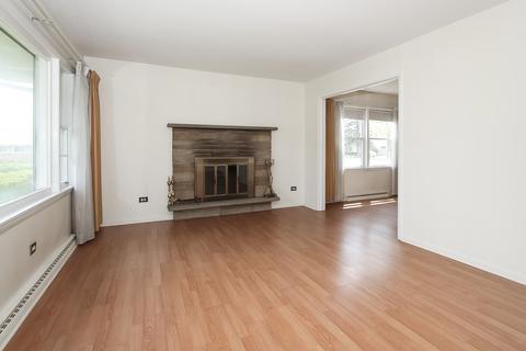788 S 5th Ave, Des Plaines, IL 60016 photo 2
