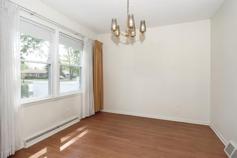 788 S 5th Ave, Des Plaines, IL 60016 photo 5