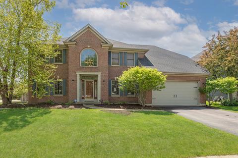 2145 Gardner Cir W, Aurora, IL 60503 photo 2