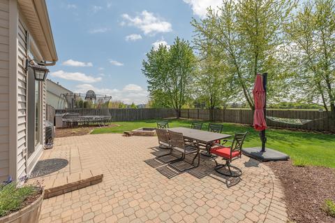 2145 Gardner Cir W, Aurora, IL 60503 photo 26