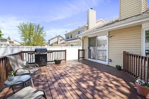 1014 Shady Tree Ln, Wheeling, IL 60090 photo 6