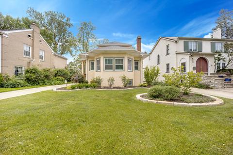 313 Blackhawk Rd, Riverside, IL 60546 photo 1