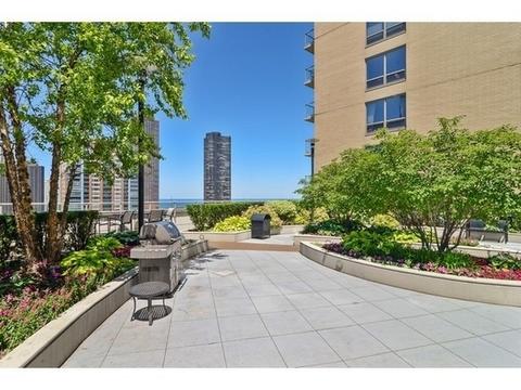 420 E Waterside Dr #902, Chicago, IL 60601 photo 17