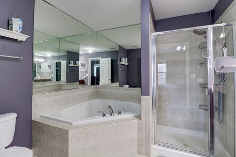 1246 Bradley Cir, Elgin, IL 60120 photo 16