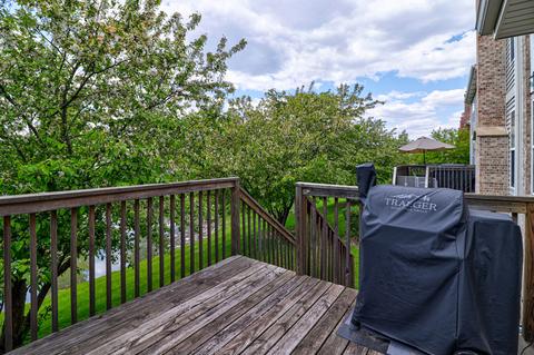 1246 Bradley Cir, Elgin, IL 60120 photo 25