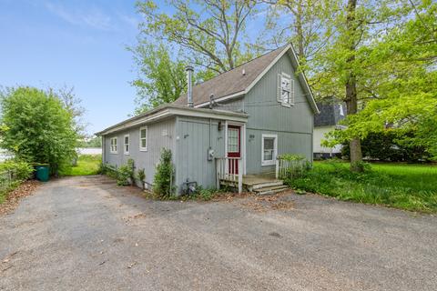509 Whitten Ave, Ingleside, IL 60041 photo 1