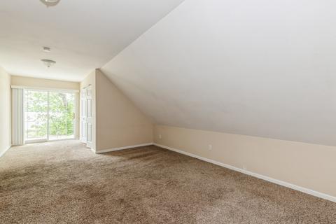 509 Whitten Ave, Ingleside, IL 60041 photo 9