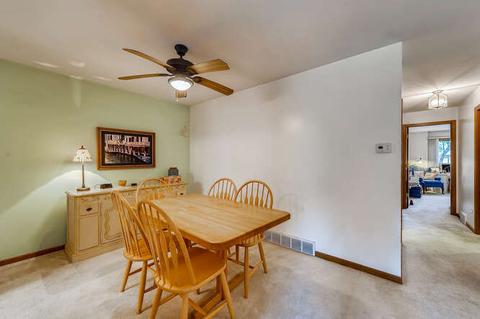 615 Waverly Dr #B, Elgin, IL 60120 photo 4