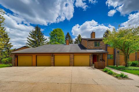 615 Waverly Dr #B, Elgin, IL 60120 photo 1