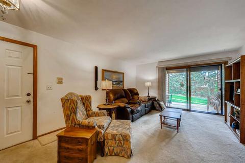 615 Waverly Dr #B, Elgin, IL 60120 photo 3