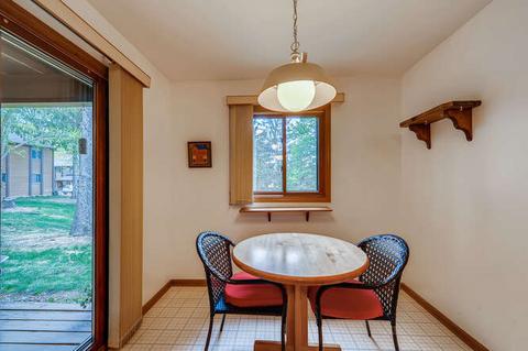 615 Waverly Dr #B, Elgin, IL 60120 photo 7