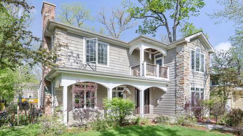 934 E Glenwood Rd, Glenview, IL 60025 photo 2