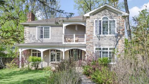 934 E Glenwood Rd, Glenview, IL 60025 photo 1