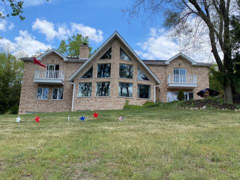 1518 Tecumseh Dr, Mchenry, IL 60050 photo 4