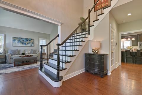 2012 Eldorado Dr, Geneva, IL 60134 photo 4