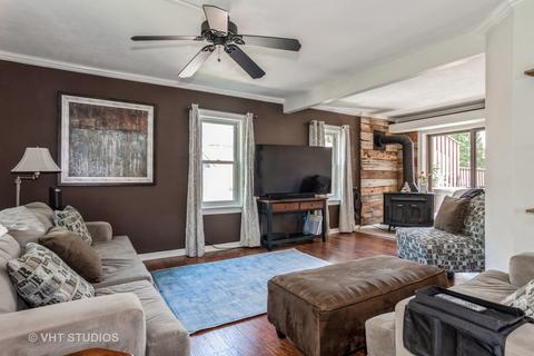 835 Pick St, Wheaton, IL 60187 photo 3
