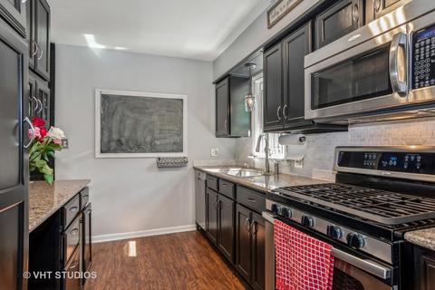 835 Pick St, Wheaton, IL 60187 photo 4