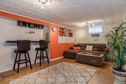 835 Pick St, Wheaton, IL 60187 photo 6