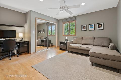 1419 Providence Dr, Mchenry, IL 60051 photo 9