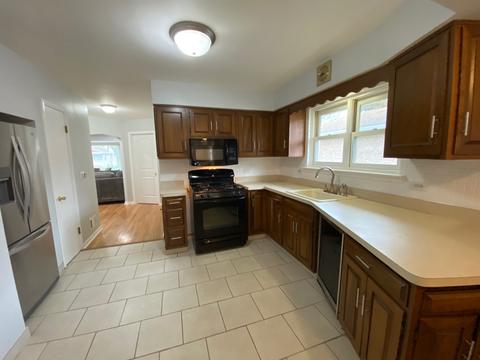 2241 Erika Dr, Broadview, IL 60155 photo 7