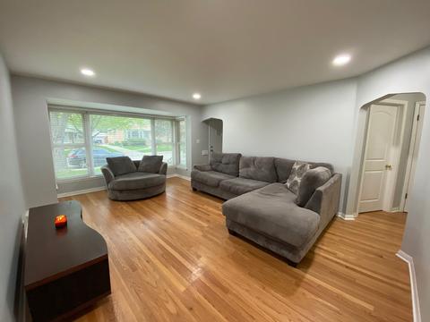 2241 Erika Dr, Broadview, IL 60155 photo 5