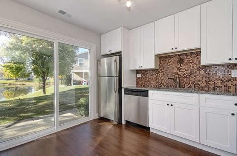 1221 Elder Ct #52A, Wheeling, IL 60090 photo 4