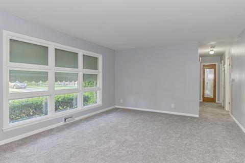 1004 Mcgregor St, Bloomington, IL 61701 photo 10