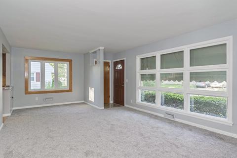 1004 Mcgregor St, Bloomington, IL 61701 photo 11