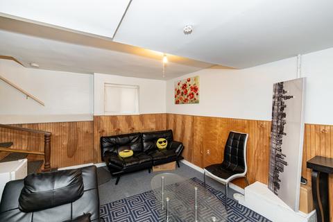1748 Dodge Ave, Evanston, IL 60201 photo 12