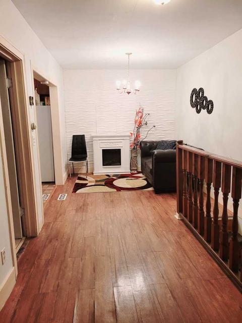1748 Dodge Ave, Evanston, IL 60201 photo 3