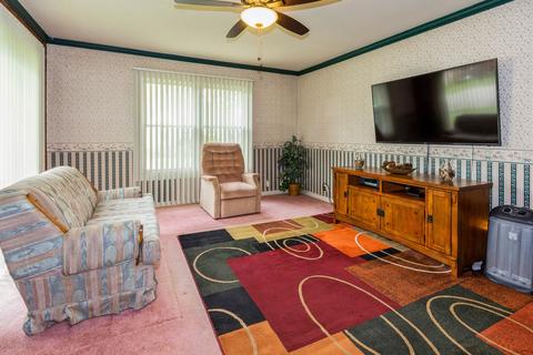 1008 S Poplar Ave, Kankakee, IL 60901 photo 2