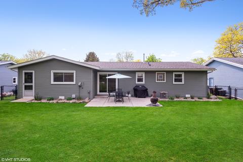 1114 N Cumberland Cir, Mchenry, IL 60050 photo 10