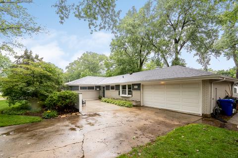 315 E Cole Ave, Wheaton, IL 60187 photo 3