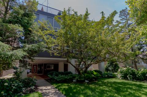 2730 Central St #2B, Evanston, IL 60201 photo 1