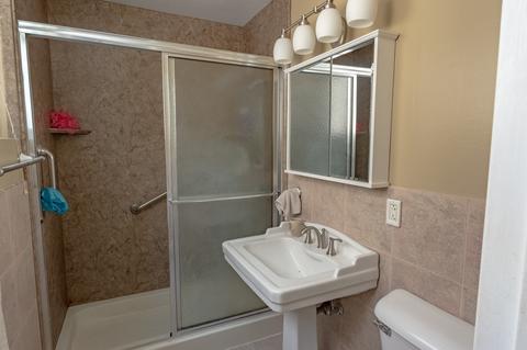 2730 Central St #2B, Evanston, IL 60201 photo 11