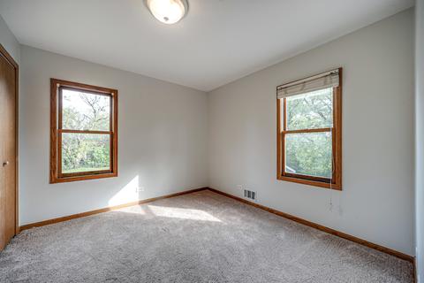 2514 W Lincoln Rd, Mchenry, IL 60051 photo 21