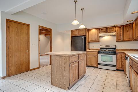 2514 W Lincoln Rd, Mchenry, IL 60051 photo 10