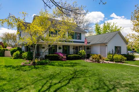 4399 Eagle Ct, Gurnee, IL 60031 photo 2