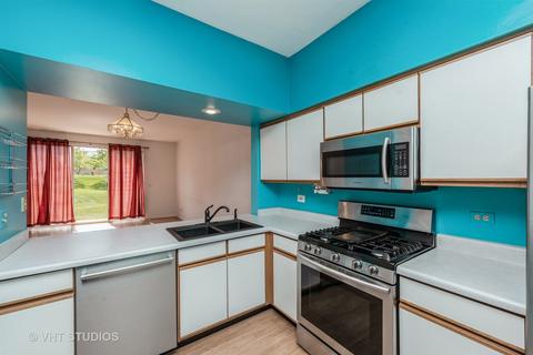 3 Grandview Ct, Algonquin, IL 60102 photo 3
