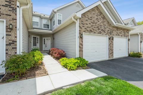 3 Grandview Ct, Algonquin, IL 60102 photo 1